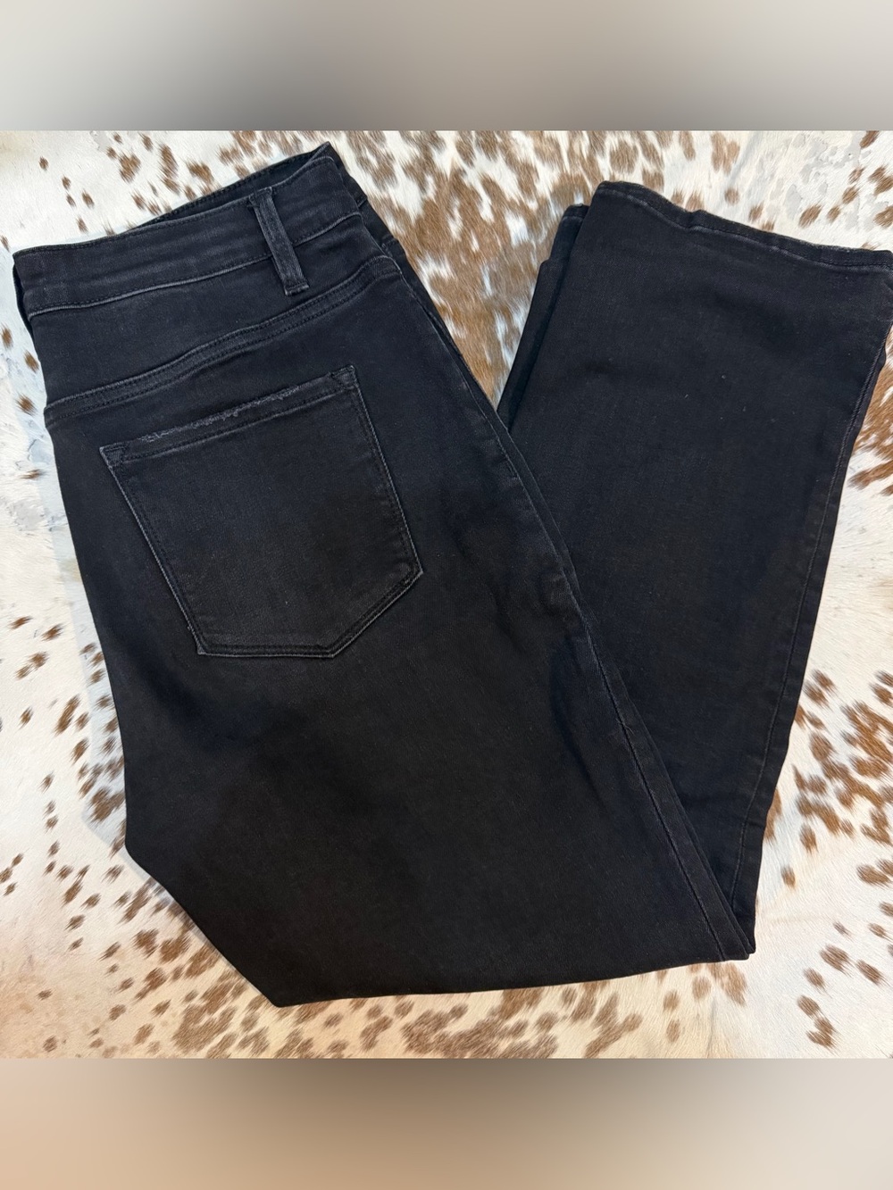 Black Vervet Straight Leg Jean
